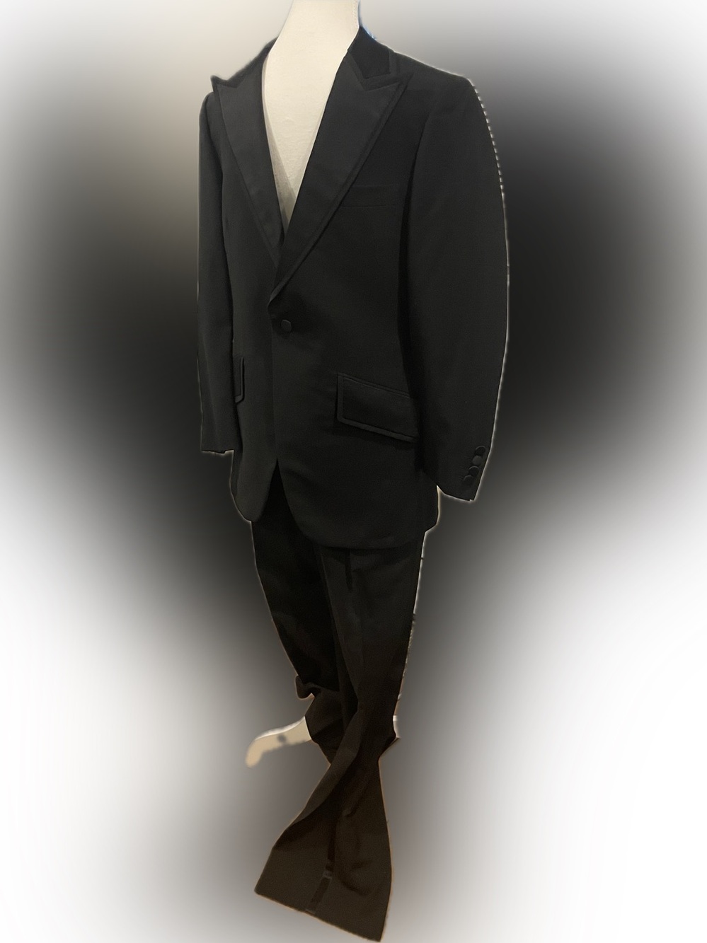 Edward Mitchell NY vintage 70’s Black Tuxedo Suit Set with Red Lining